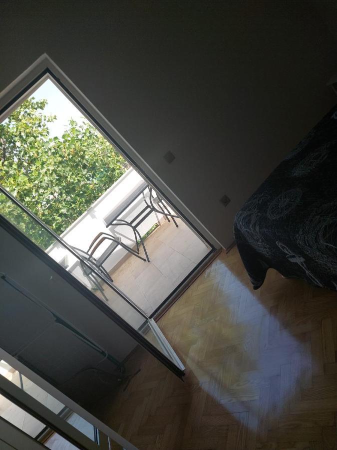 Apartments "Jope I Toni" ビオグラード・ナ・モル エクステリア 写真